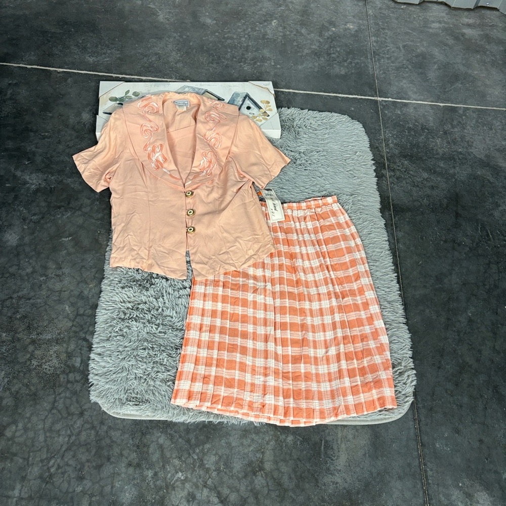 NWT Matthew & David Chic Peach Embroidered Blouse & Plaid Pleated Skirt Set 18 - Picture 10 of 16